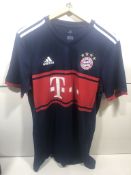 Adidas 2017/2018 FC Bayern Munchen Replica Away Jersey | M