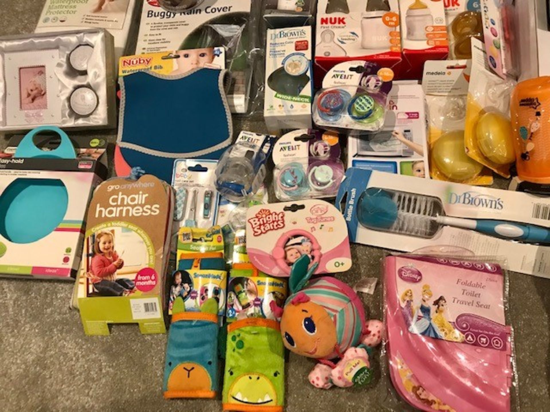 Bulk Lot of Unused Baby & Toddler Feeding Equipment | Accessories | Gifts - As Pictured - NO VAT - Image 5 of 12