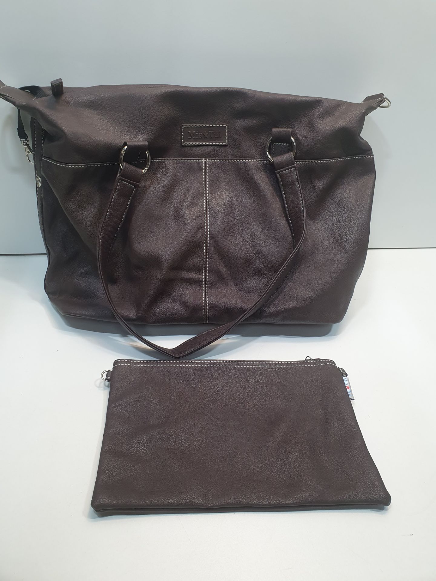 Mia Tui Shoulder and Clutch Bag Set