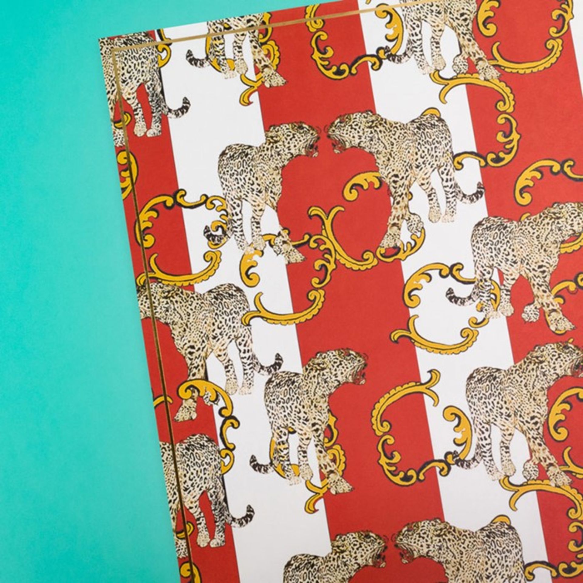 £150,000+ Stock of a Luxury Gift Wrap Distributor - Image 10 of 227