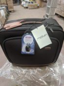 50 x Brand New Melvin Travel Case w/Pull Up Handle and TSA Lock | Total RRP £4,450