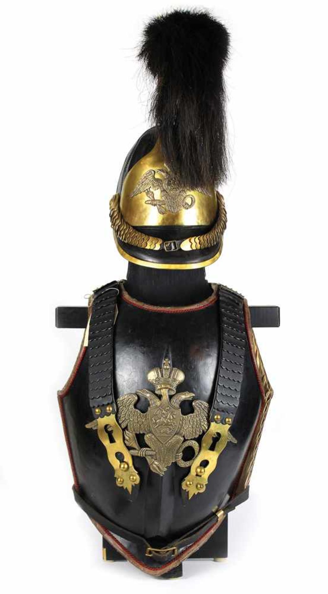 Kürass und Helm eines Offiziers des Kürassier-Regiments der Leibgarde des Zarewitsch, Typ vom Jahr - Bild 5 aus 10