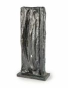 Günther FörgOhne Titel (Stele)Bronze mit schwarzer Patina. (1998). Ca. 40 x 18 x 9 cm. Eine