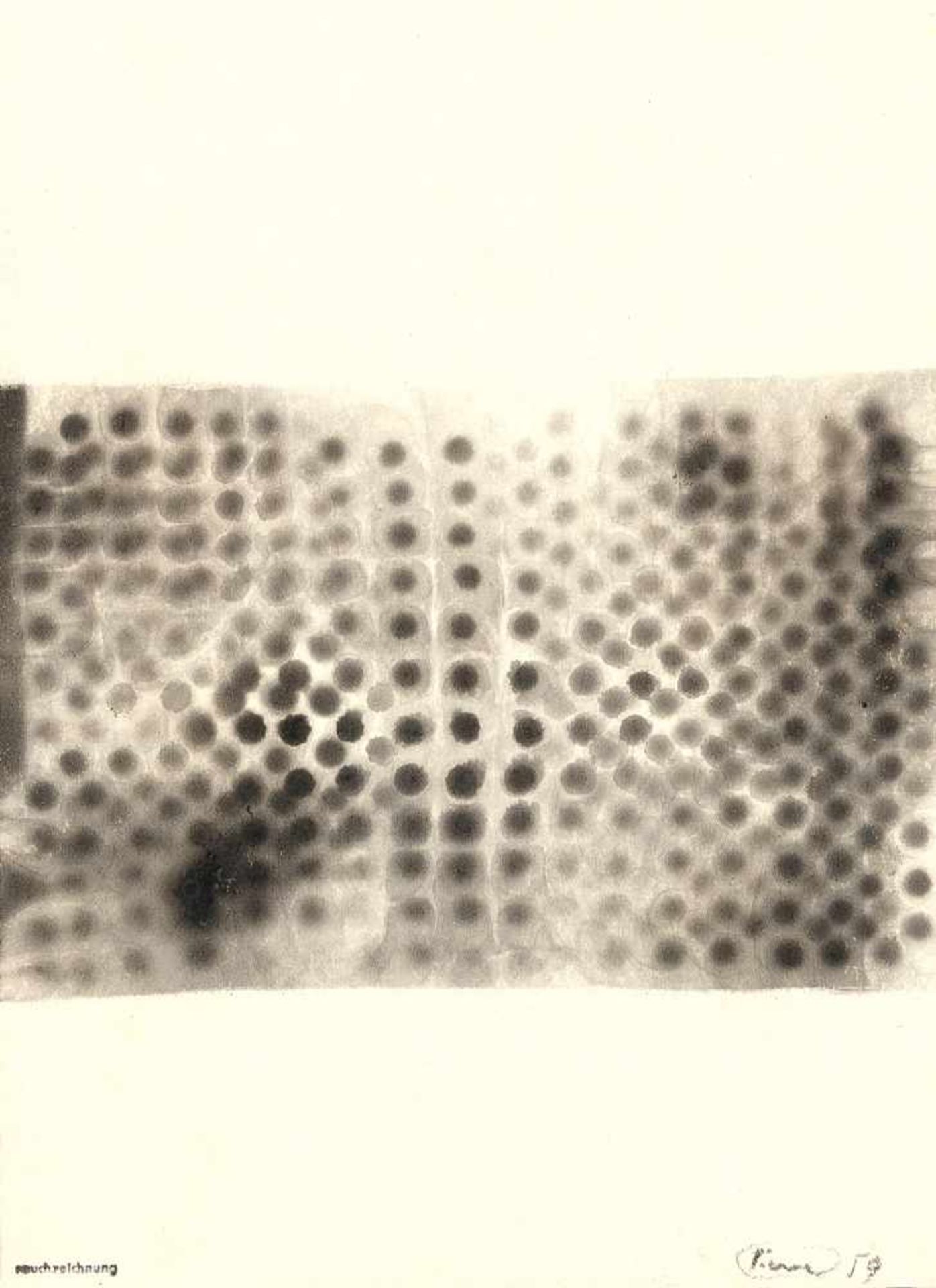 Otto PieneRauchzeichnungRuß auf Papier. (19)59. Ca. 14,5 x 11 cm. Signiert und datiert unte
