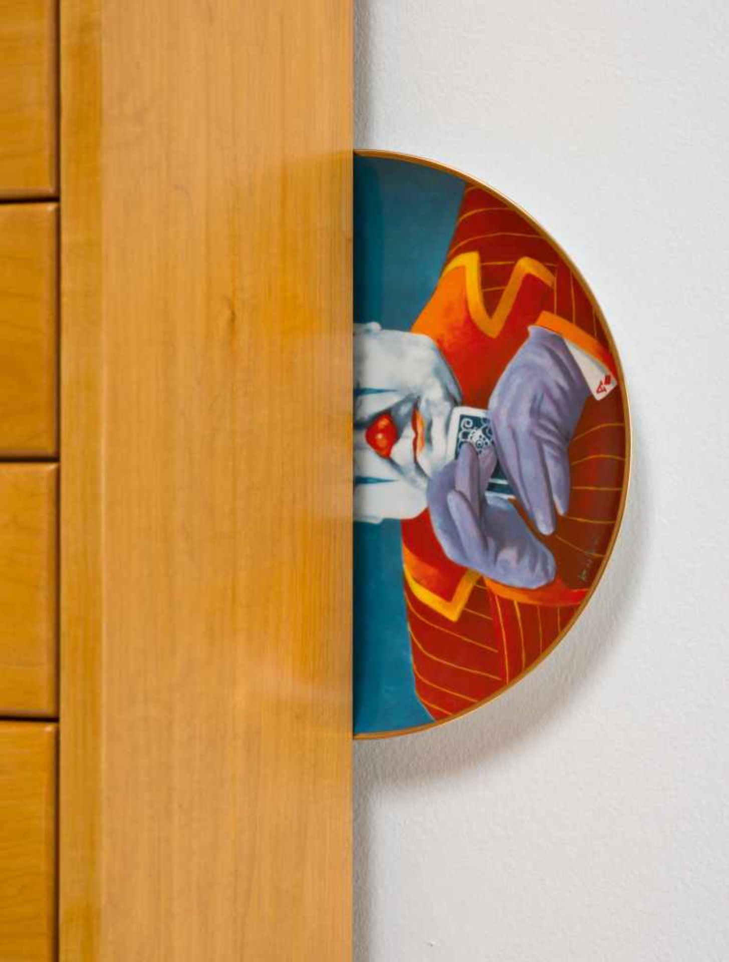 Kathryn AndrewsOhne Titel (Clown Cabinet)Kabinettschrank, 2-teilig, 6 Seidenkrawatten, Porz - Image 6 of 6