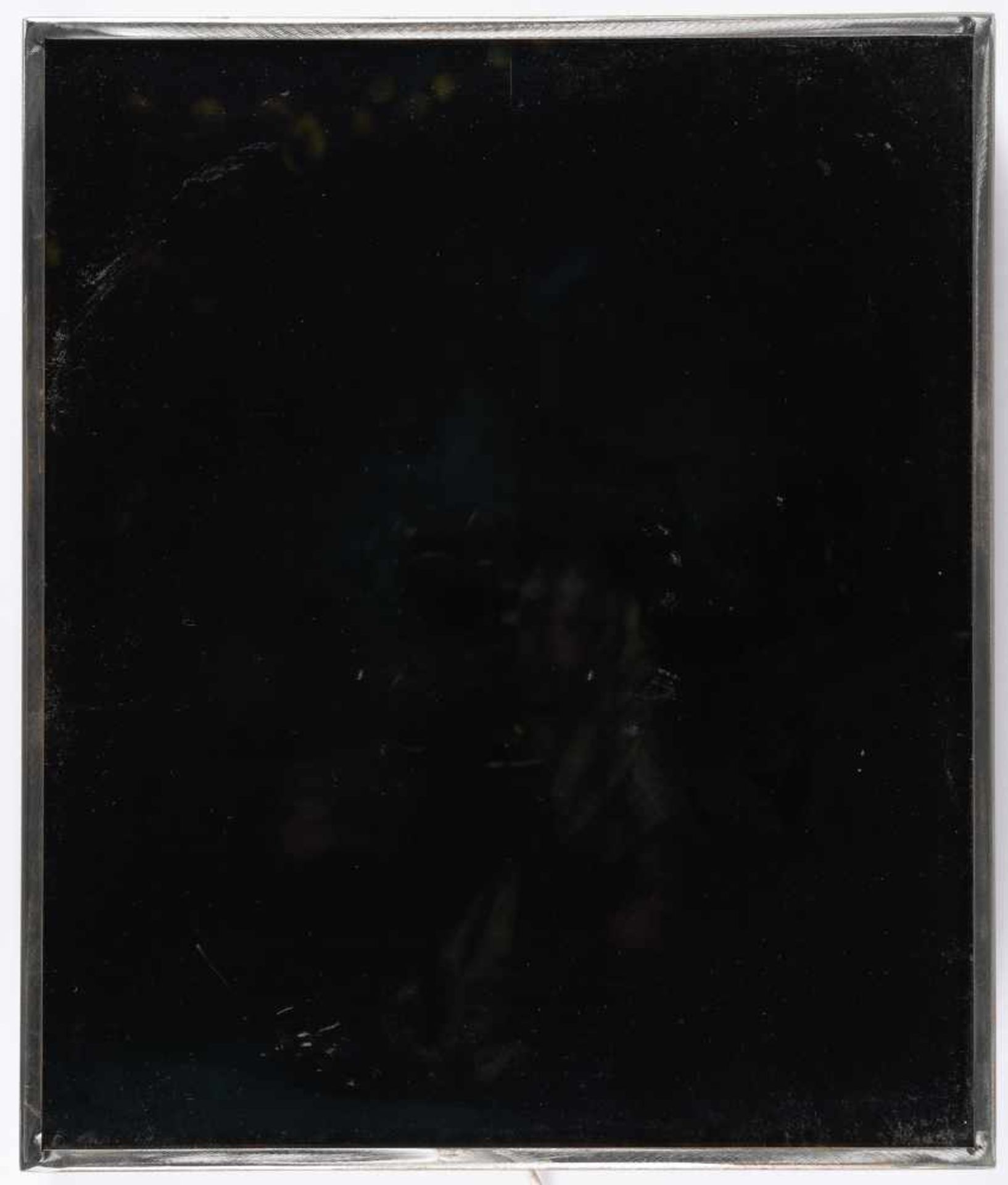 Mat CollishawSelf Portrait3D-Farbdiapositiv im Leuchtkasten. (1997). Ca. 51 x 43,5 x 7 cm. - Image 3 of 4