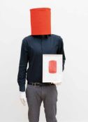 Franz Erhard Walther„Säulenfragment Kopfform“Stoffobjekt aus rotem schwerem Baumwollstoff s