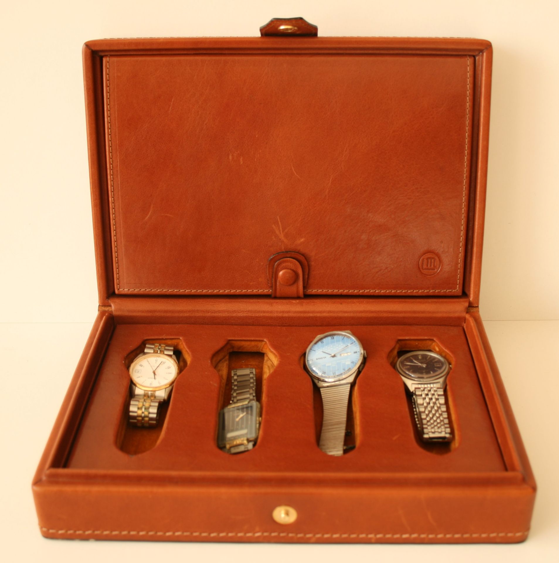 Boîte de rangement pour 8 montres, plein cuir brun - Dimensions : 18 x 27 x 8 cm - [...] - Bild 2 aus 2