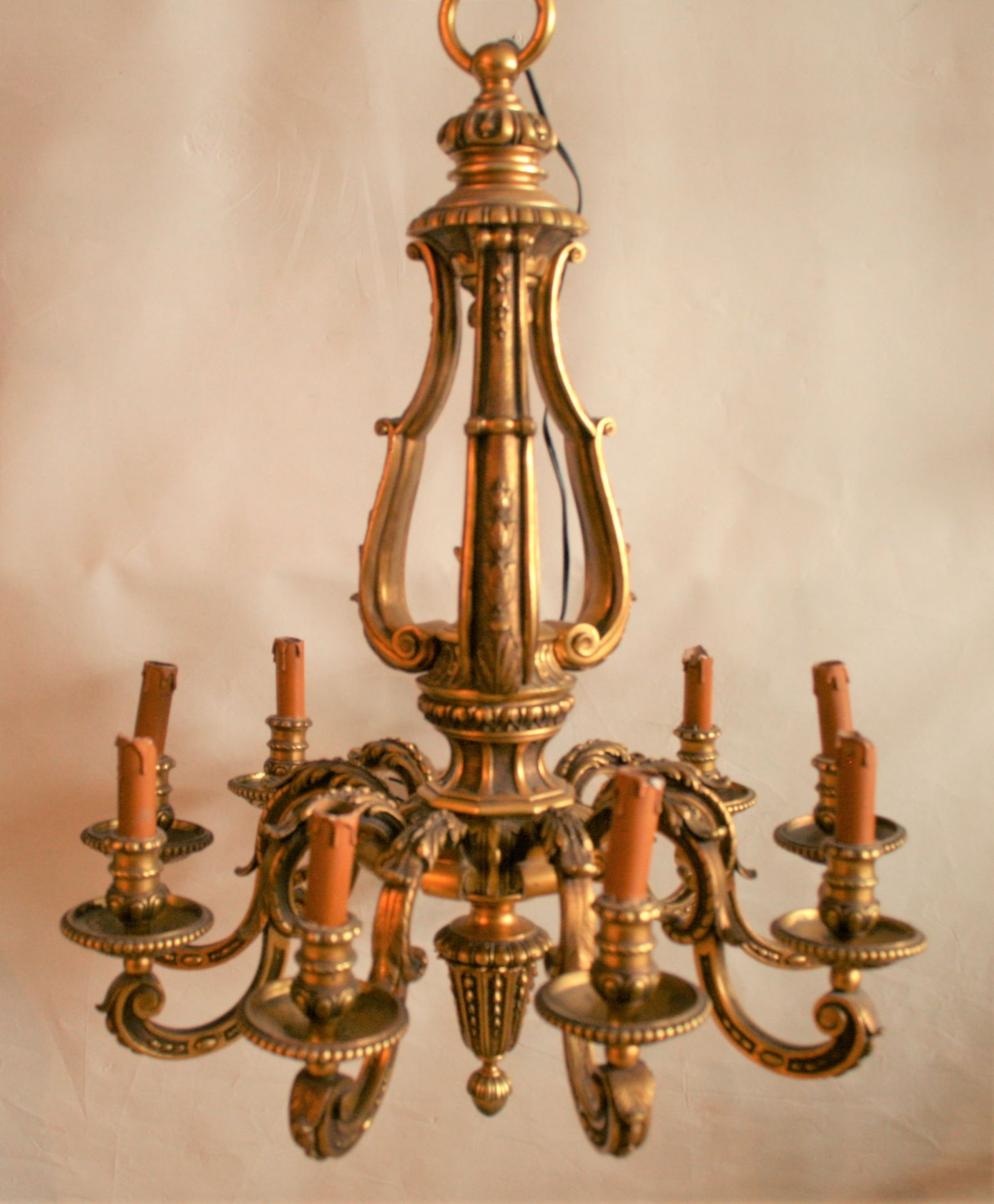 Grand lustre en bronze doré de style Louis XIV à 9 feux, Fin XIXe siècle, Début [...]