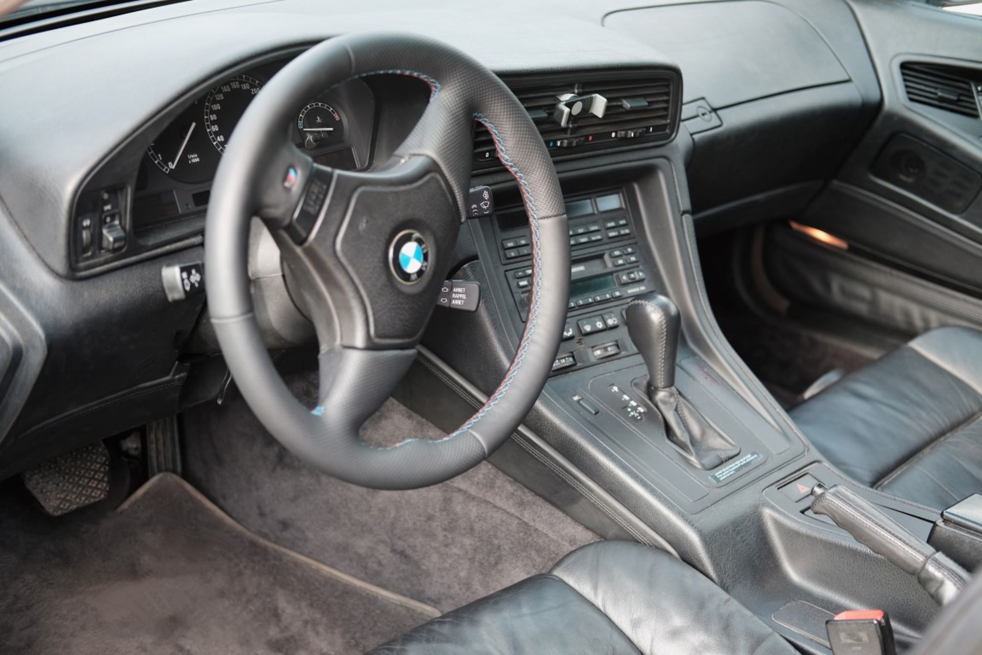 BMW 840 de 1998, cylindrée de 4,4 L, 220.000 kms, 3 propriétaires successifs, [...] - Bild 4 aus 8