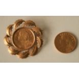 2 x Pièces en or HELVETIA 20 Fr de 1927 & 1935 dont une montée sur une broche en or [...]