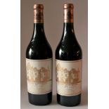 2 bouteilles de Château HAUT BRION, Rouge, PESSAC LEOGNEN, 2001 - - 2 bottles [...]