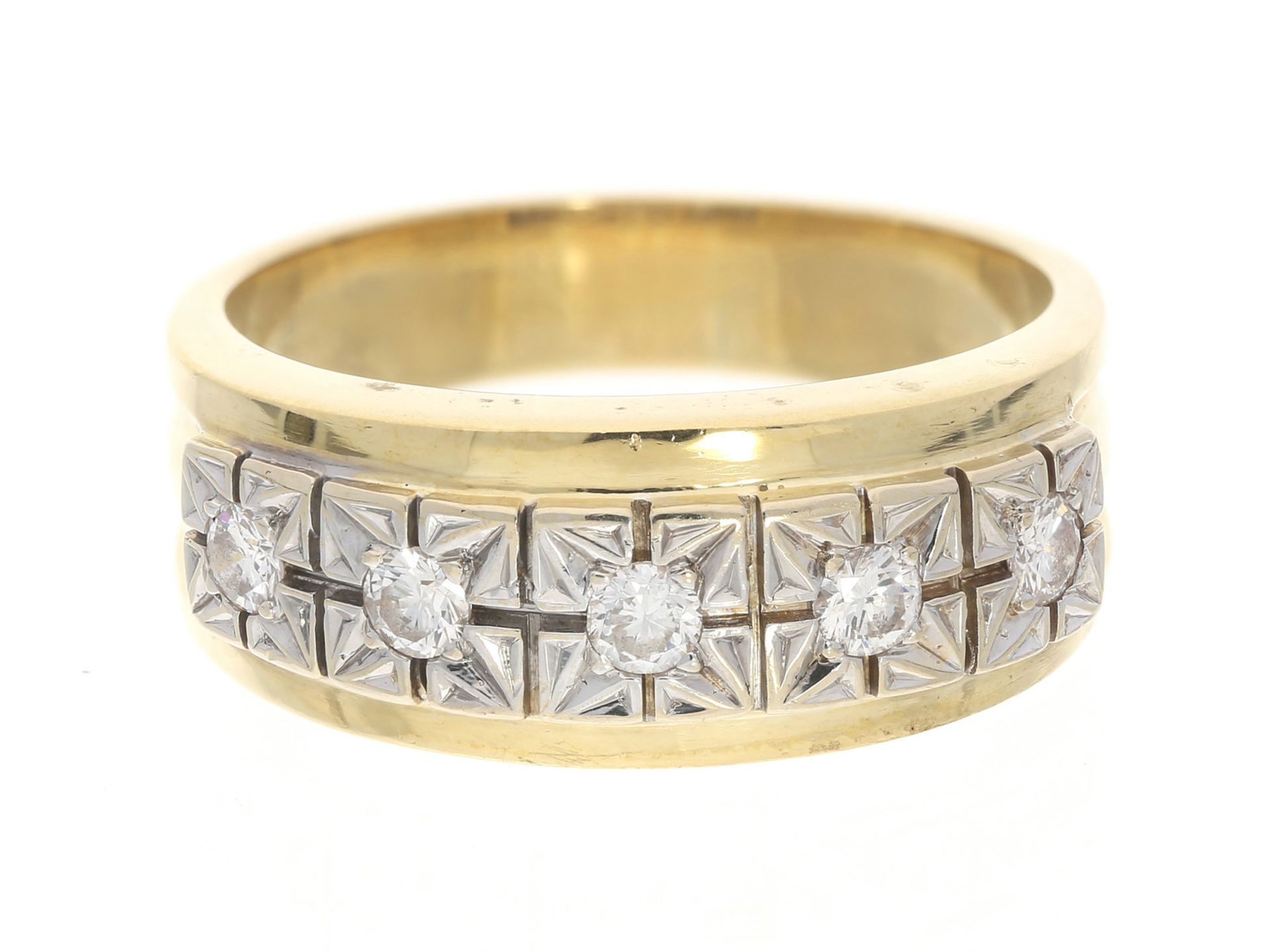 Ring: Goldschmiedering mit Brillantbesatz, ca. 0,4ct