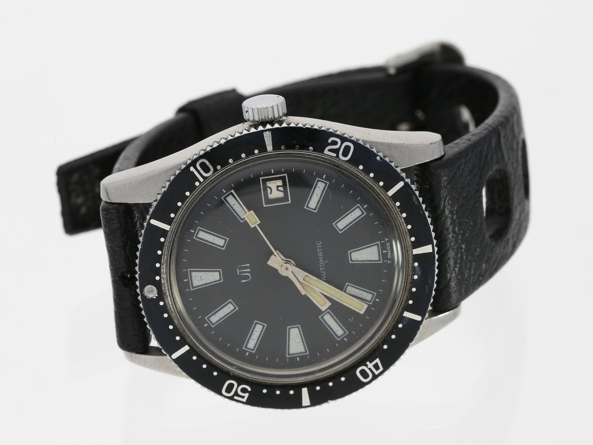 Armbanduhr: sportliche Automatik-Taucheruhr der Marke UTI, Edelstahl, 60/70er-Jahre