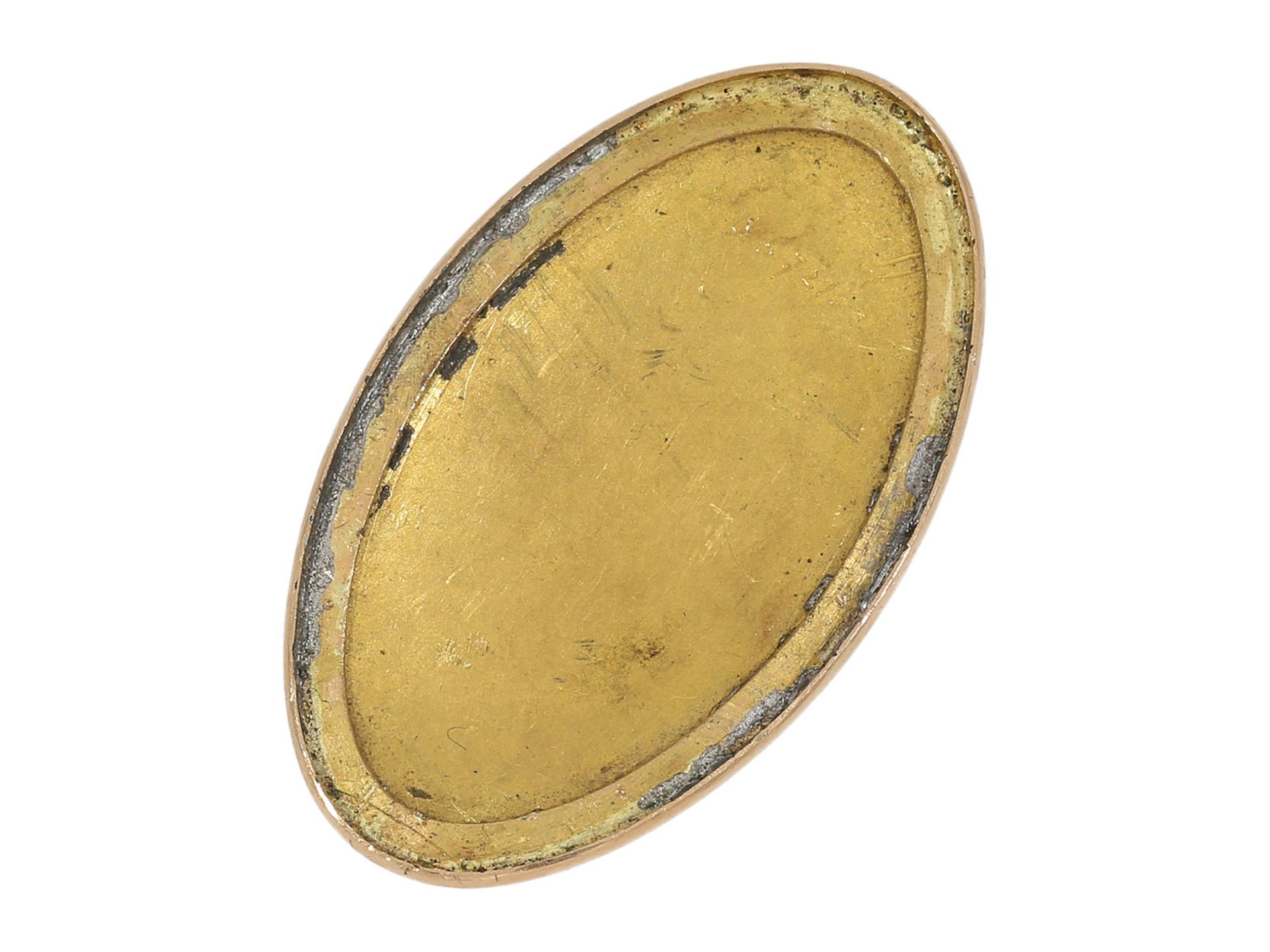 Pendant watch: oval miniature gold/ enamel pendant watch with diamond-set balance, attributed to - Bild 10 aus 11