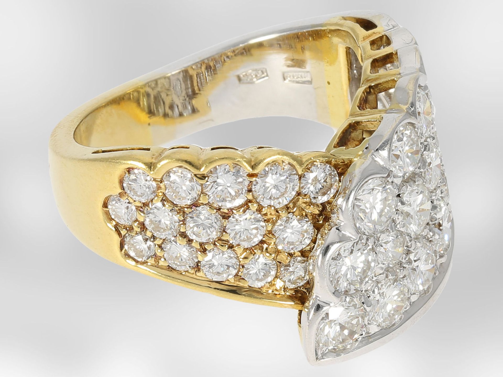 Ring: sehr dekorativer hochwertiger Brillantring, ca. 3ct, 18K Gold, feiner Markenschmuck Salvini - Bild 2 aus 5