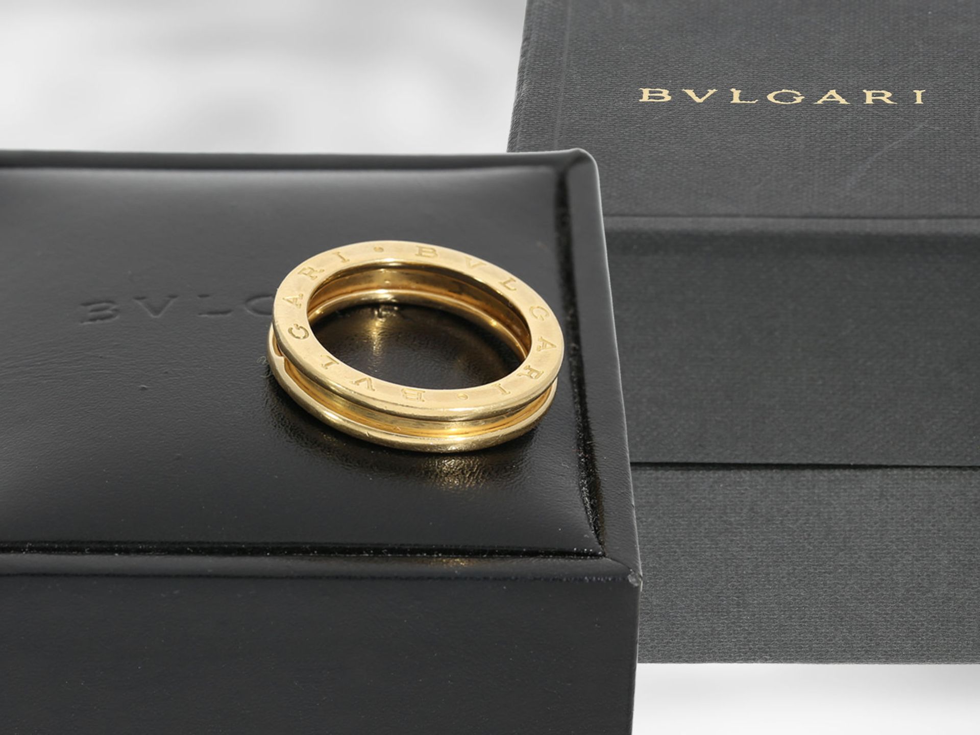 Ring: Bvlgari, Gelbgoldring B.zero1 im Original-Etui und Verpackung, 18K Gold