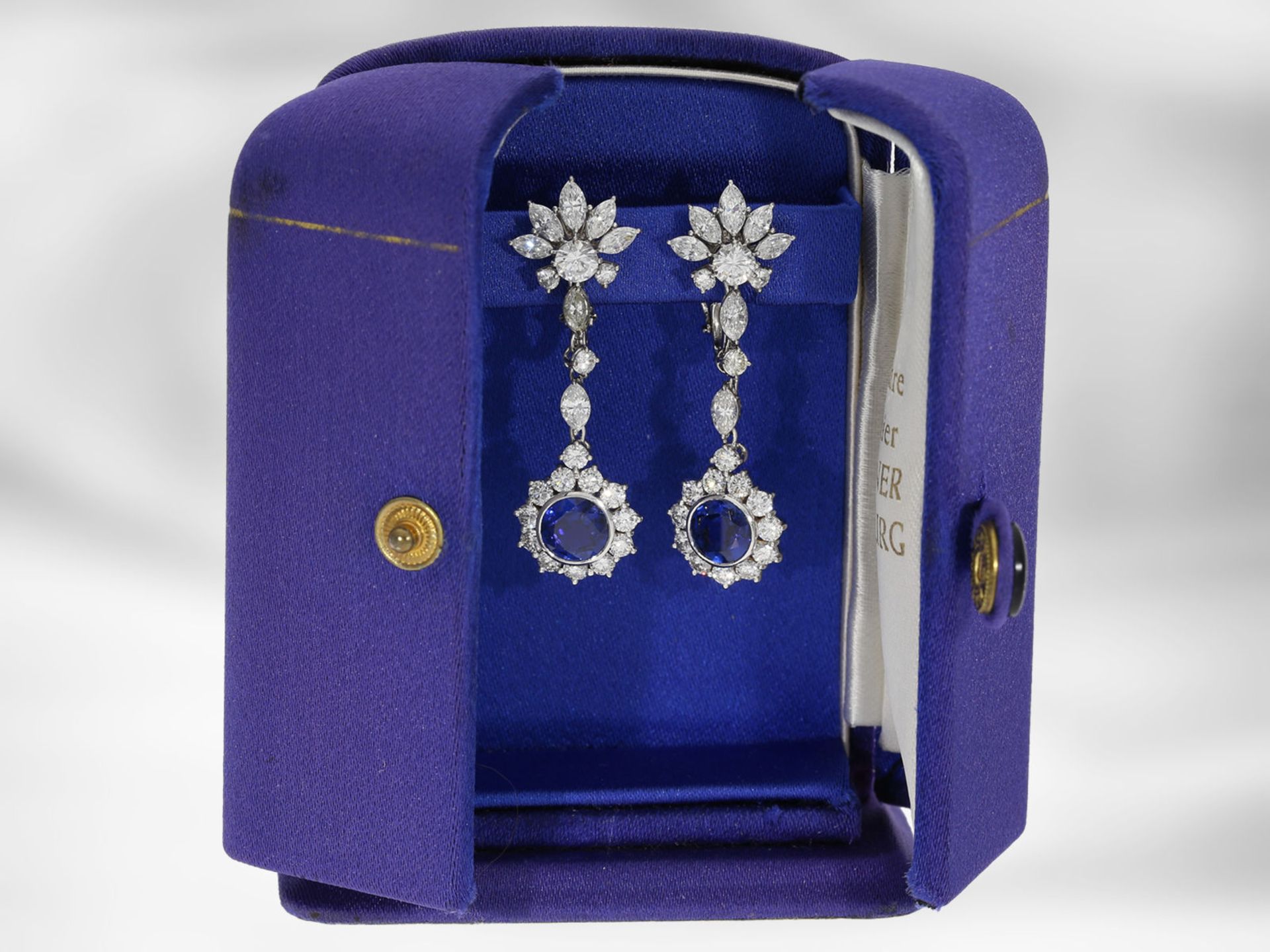 Ohrschmuck: äußerst exklusive und wertvolle Saphir-/Diamantohrclips von Hofjuwelier Roesner, - Image 2 of 4
