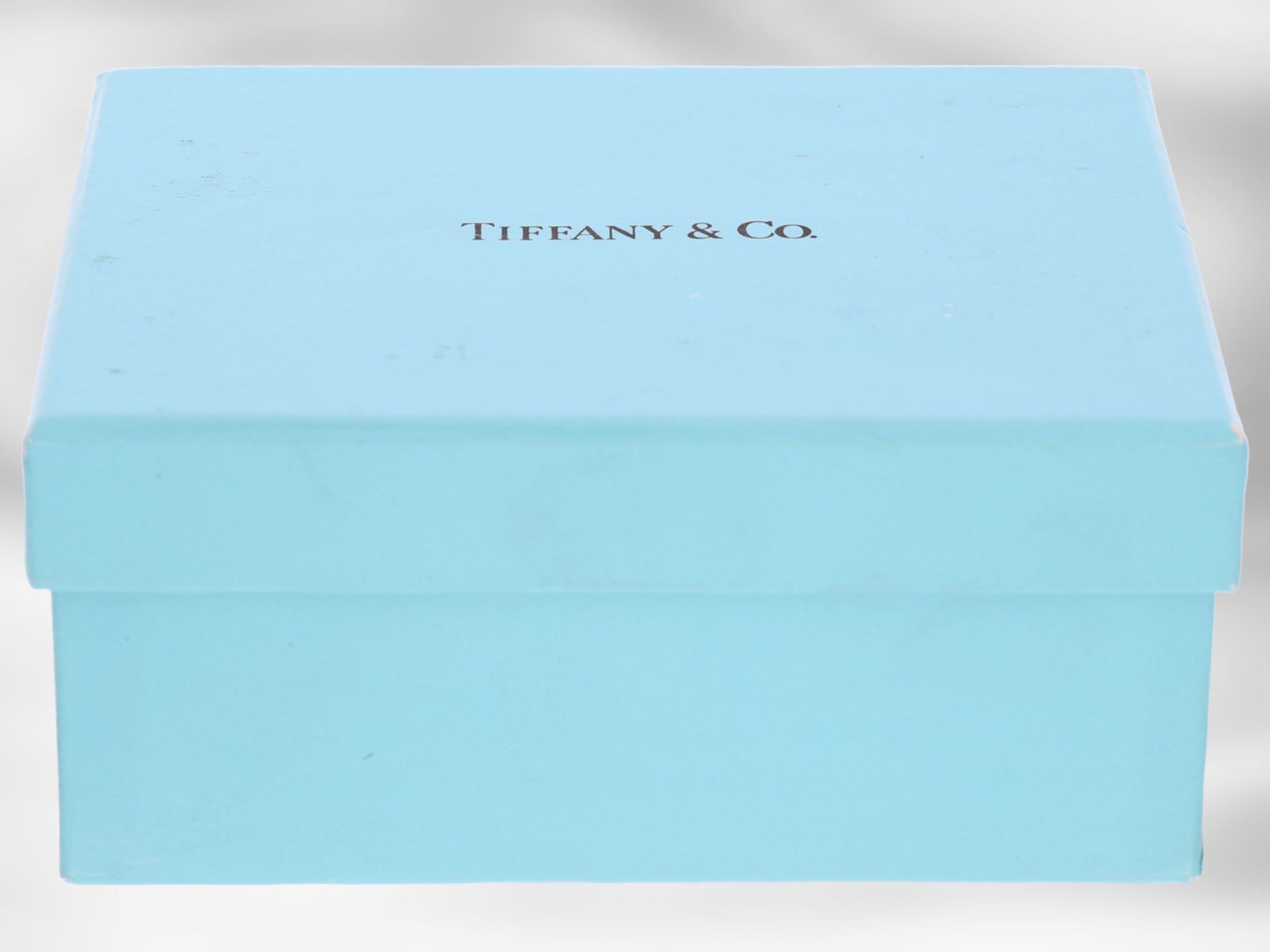 Armband: Tiffany & Co., nahezu neuwertiges Armband aus der Kollektion "Vannerie" mit Brillantbesatz, - Bild 4 aus 5