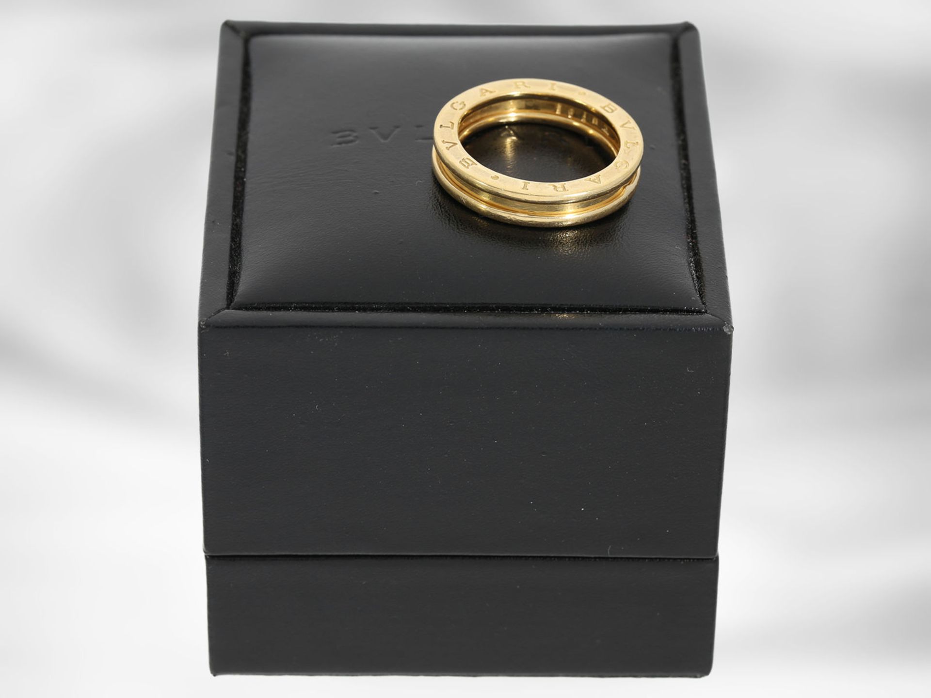 Ring: Bvlgari, Gelbgoldring B.zero1 im Original-Etui und Verpackung, 18K Gold - Bild 3 aus 4