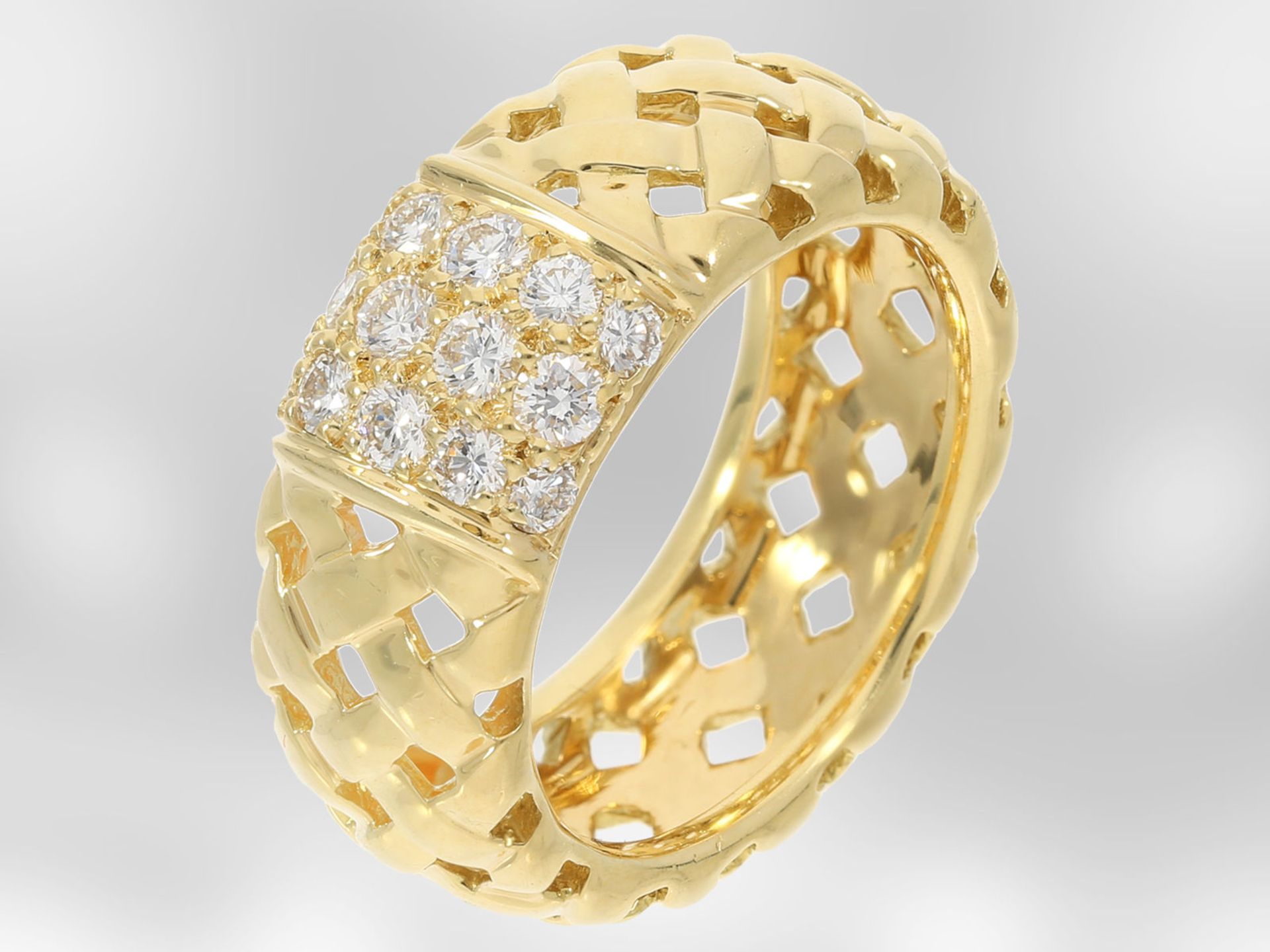 Ring: moderner und sehr hochwertiger Brillant-Goldschmiedering aus dem Hause Tiffany & Co., " - Bild 2 aus 4