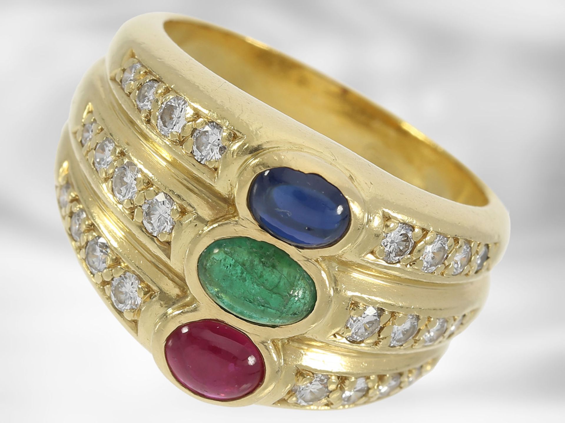 Ring: ehemals sehr teurer vintage Rubin/Saphir/Smaragd-Ring mit Brillanten, insgesamt ca. 2,11ct,