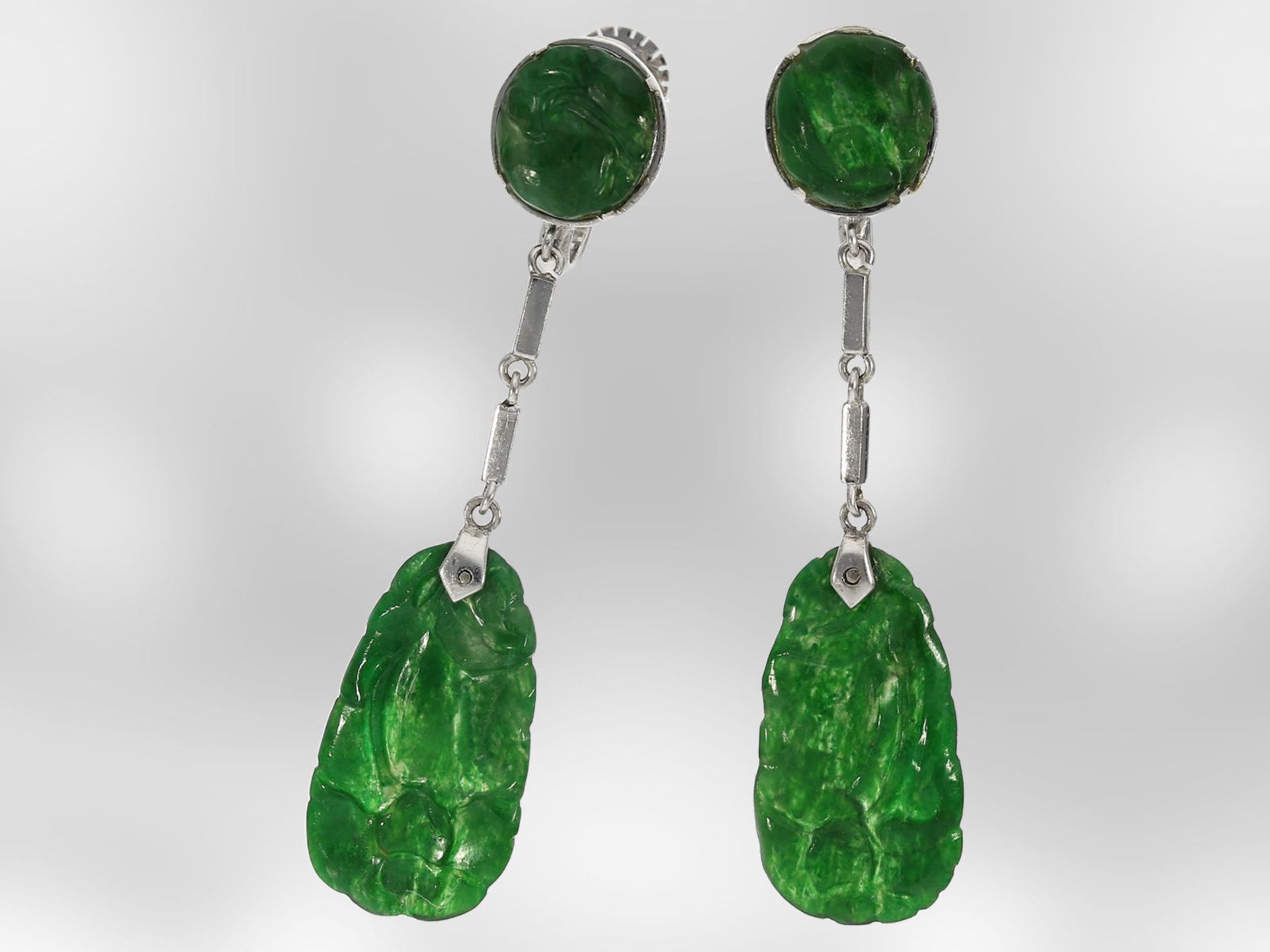 Anhänger/Kette/Ohrschmuck: äußerst dekorativer alter Ohrschmuck aus geschnittener Jade mit passendem - Image 3 of 5