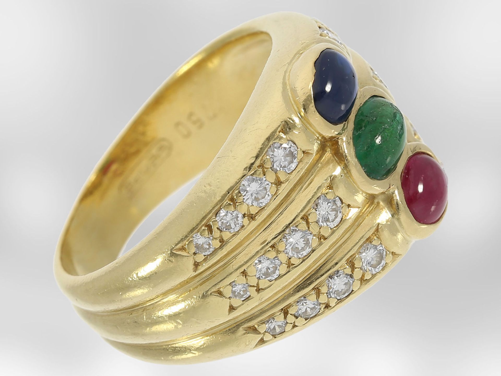 Ring: ehemals sehr teurer vintage Rubin/Saphir/Smaragd-Ring mit Brillanten, insgesamt ca. 2,11ct, - Image 2 of 4