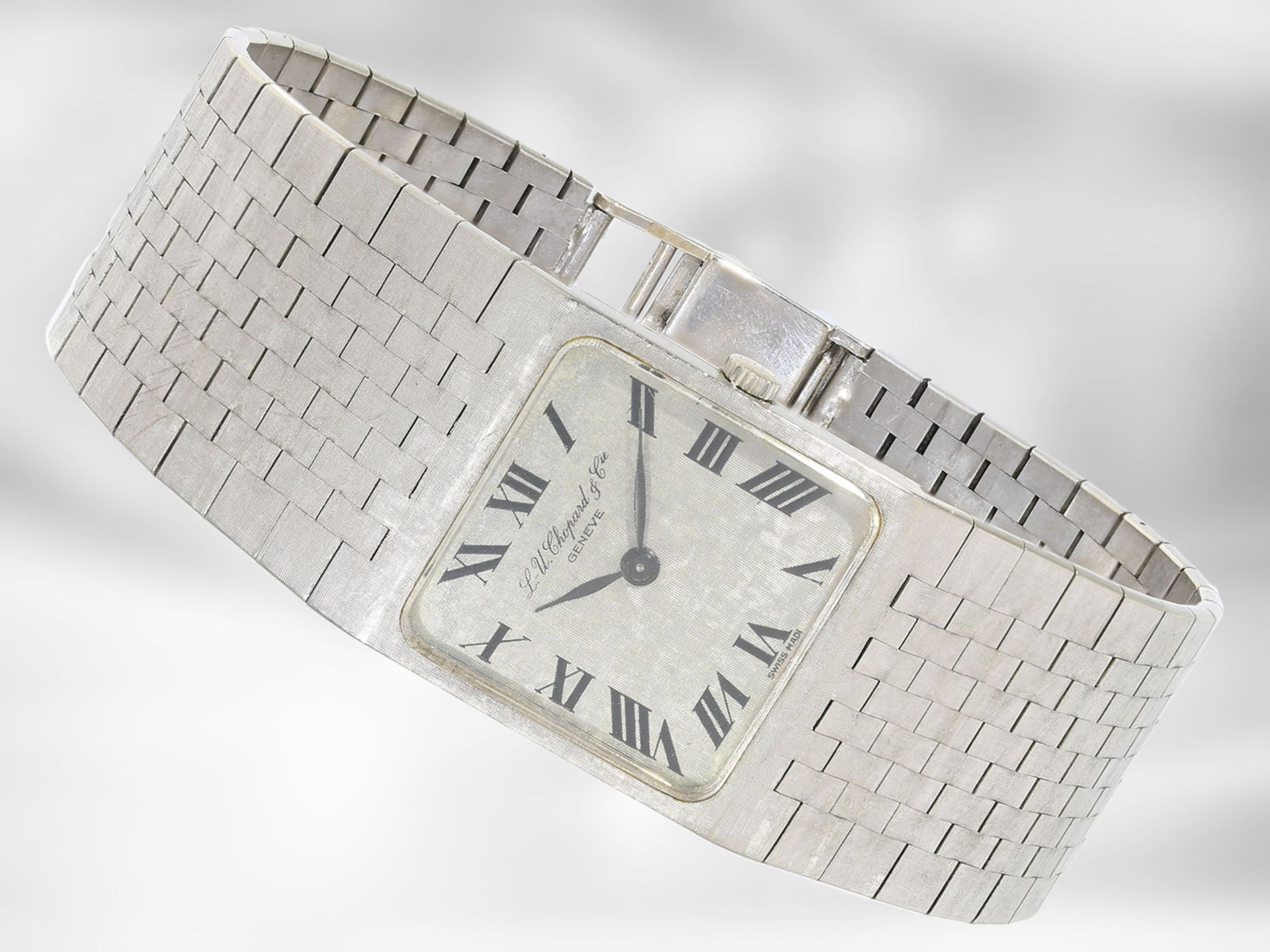 Armbanduhr: interessante, schwere weißgoldene vintage Armbanduhr von Chopard, 18K Gold