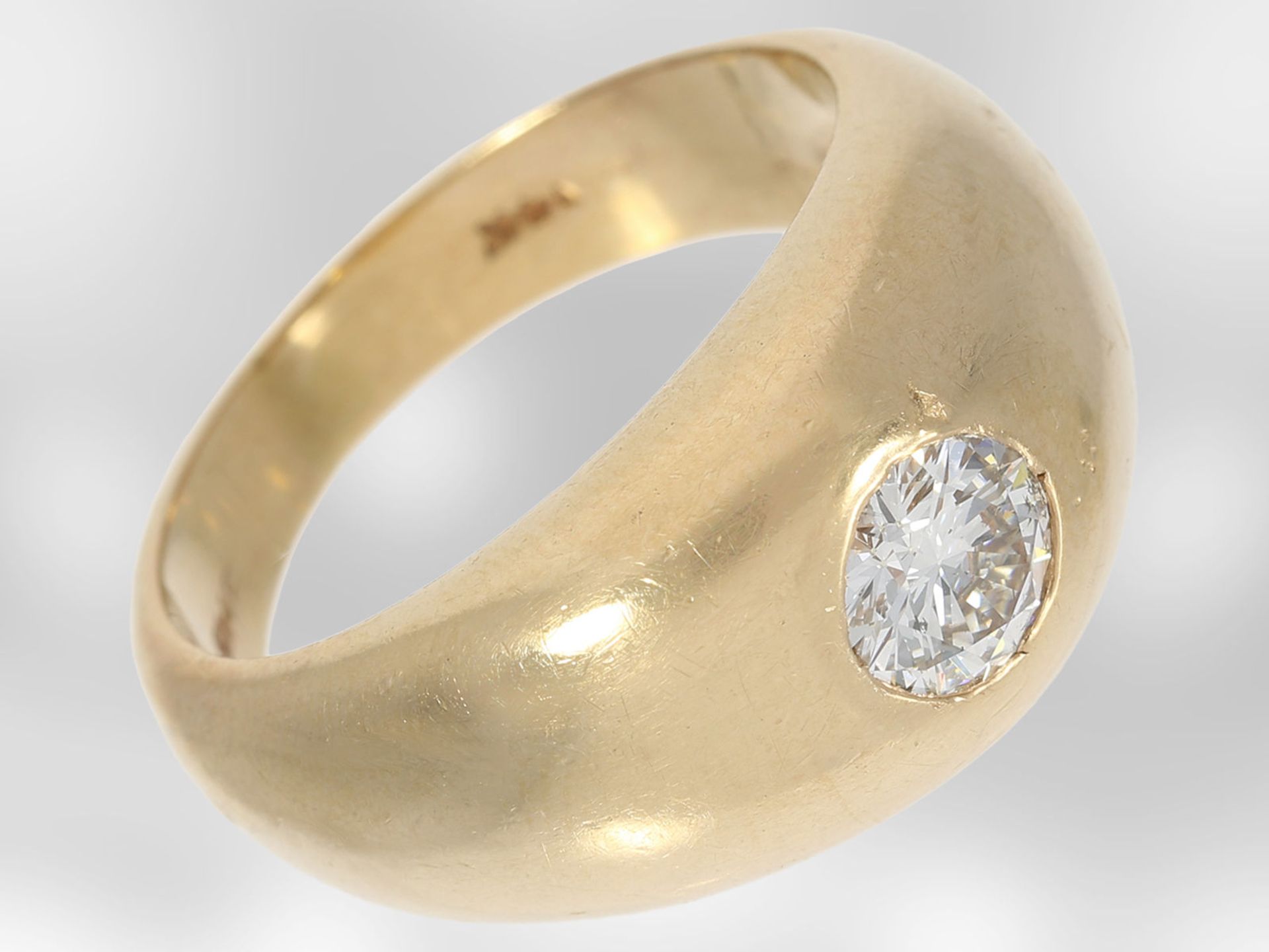 Ring: klassischer, massiver vintage Diamant-Bandring aus 14K Gold, ca. 0,8ct