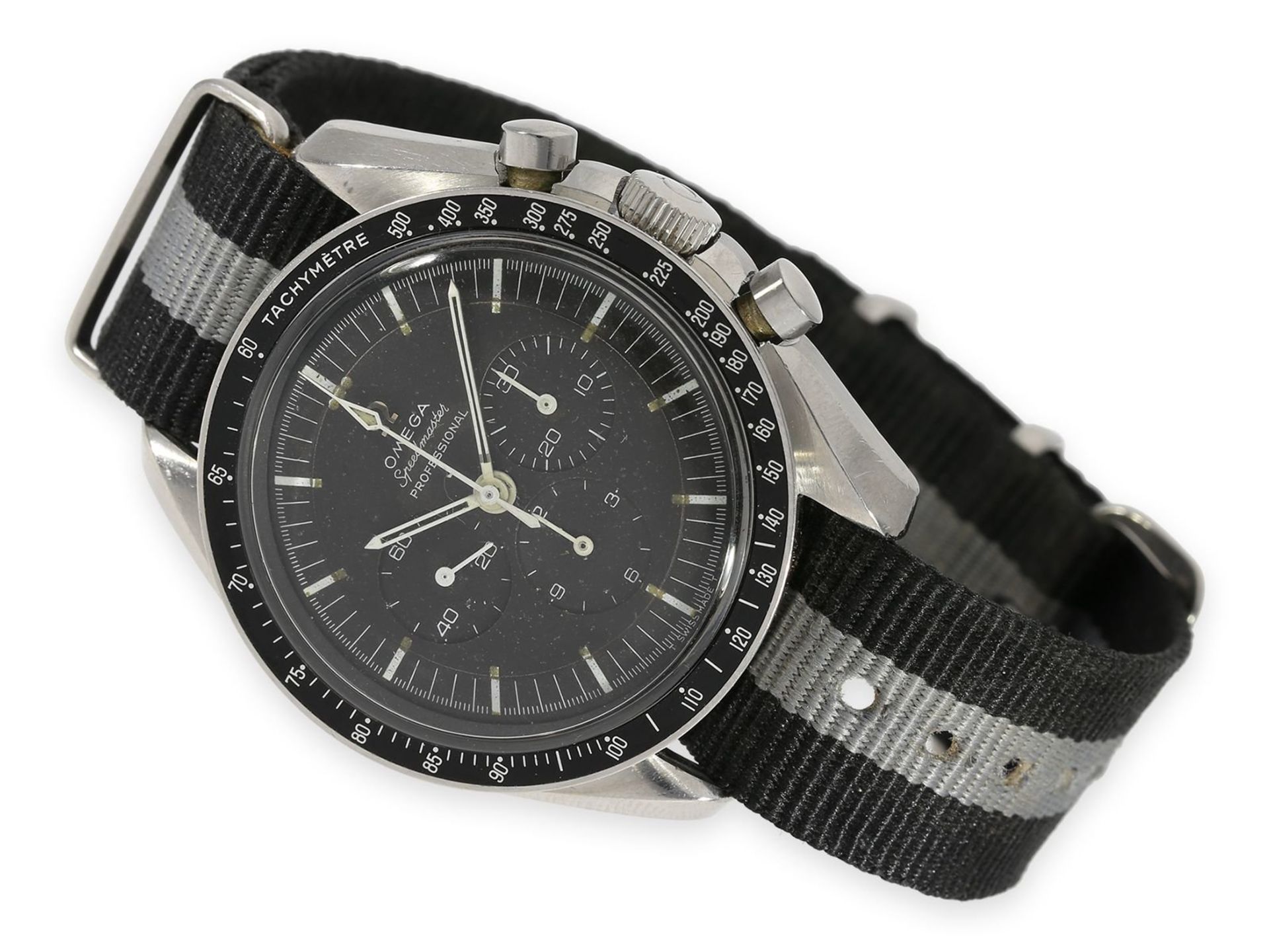 Wristwatch: rare Omega Speedmaster "Pre-Moon" Ref.105.012-65 from 1965