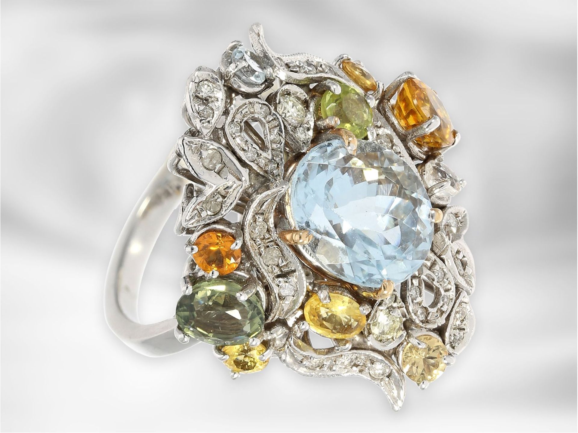 Ring: neuwertiger, breiter und äußerst dekorativ gestalteter Designer-Cocktailring, reicher
