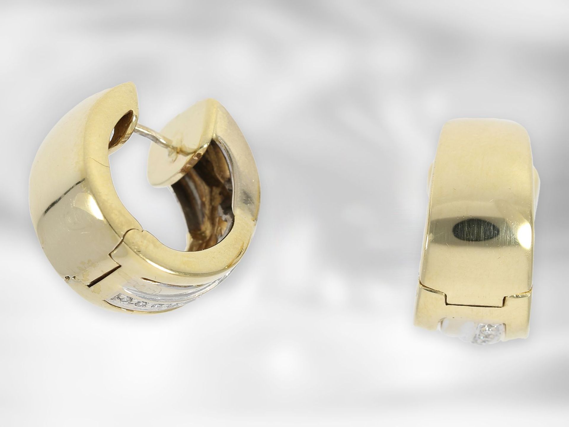 Ring/Ohrschmuck: dekoratives Schmuckset im overcross-Design, bestehend aus Ring und Creolen, besetzt - Bild 2 aus 4