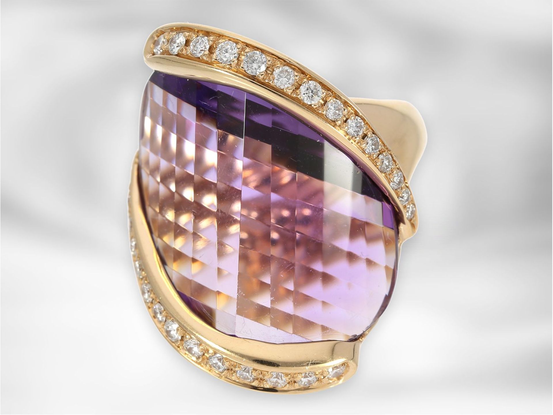 Ring: italienischer Designerring mit großem Amethyst und Brillanten, 18K Roségold, Superoro ItalyCa.