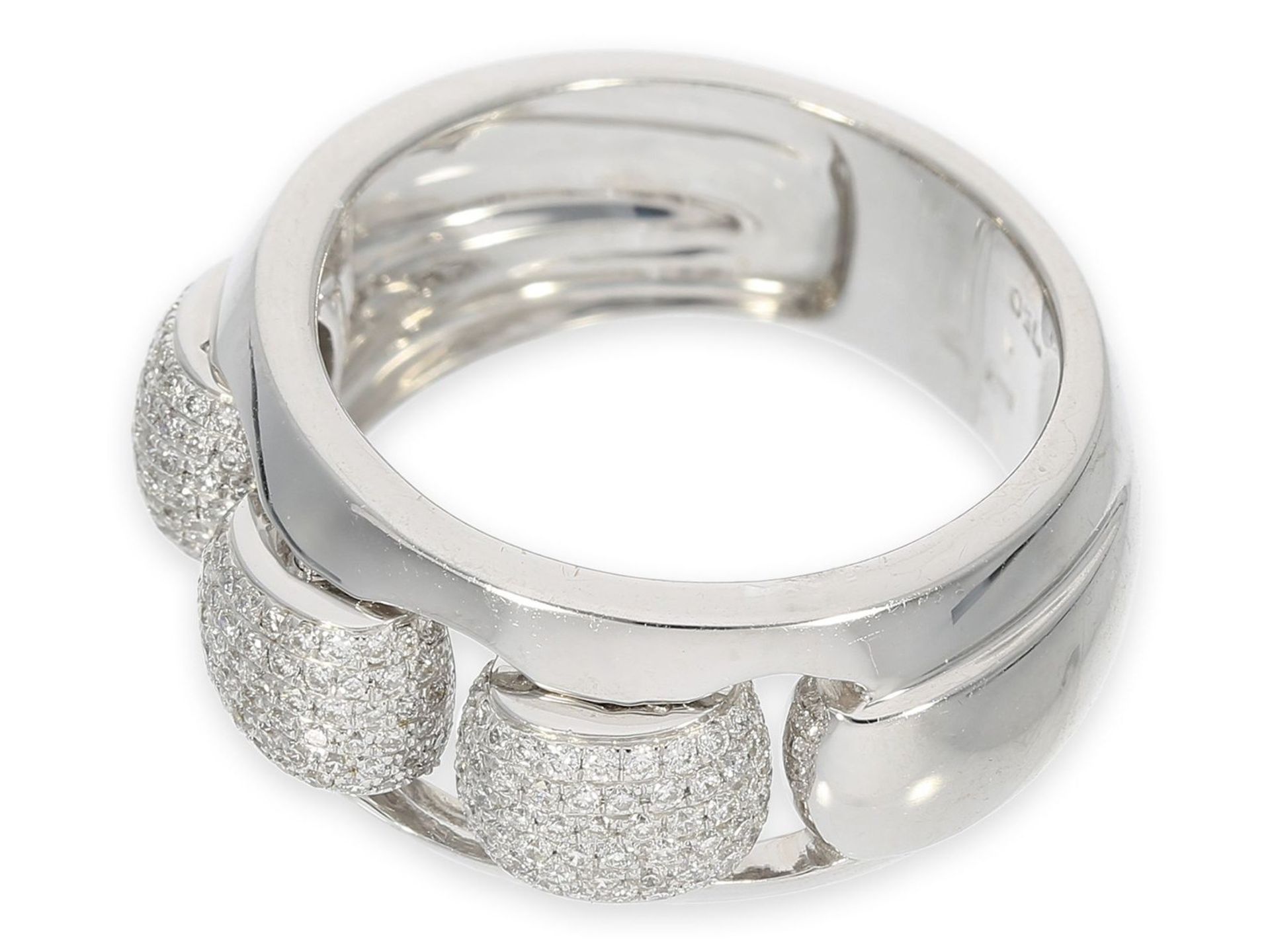 Ring: neuwertiger moderner Brillantring, insgesamt ca. 0,54ct, 18K Weißgold - Bild 3 aus 4