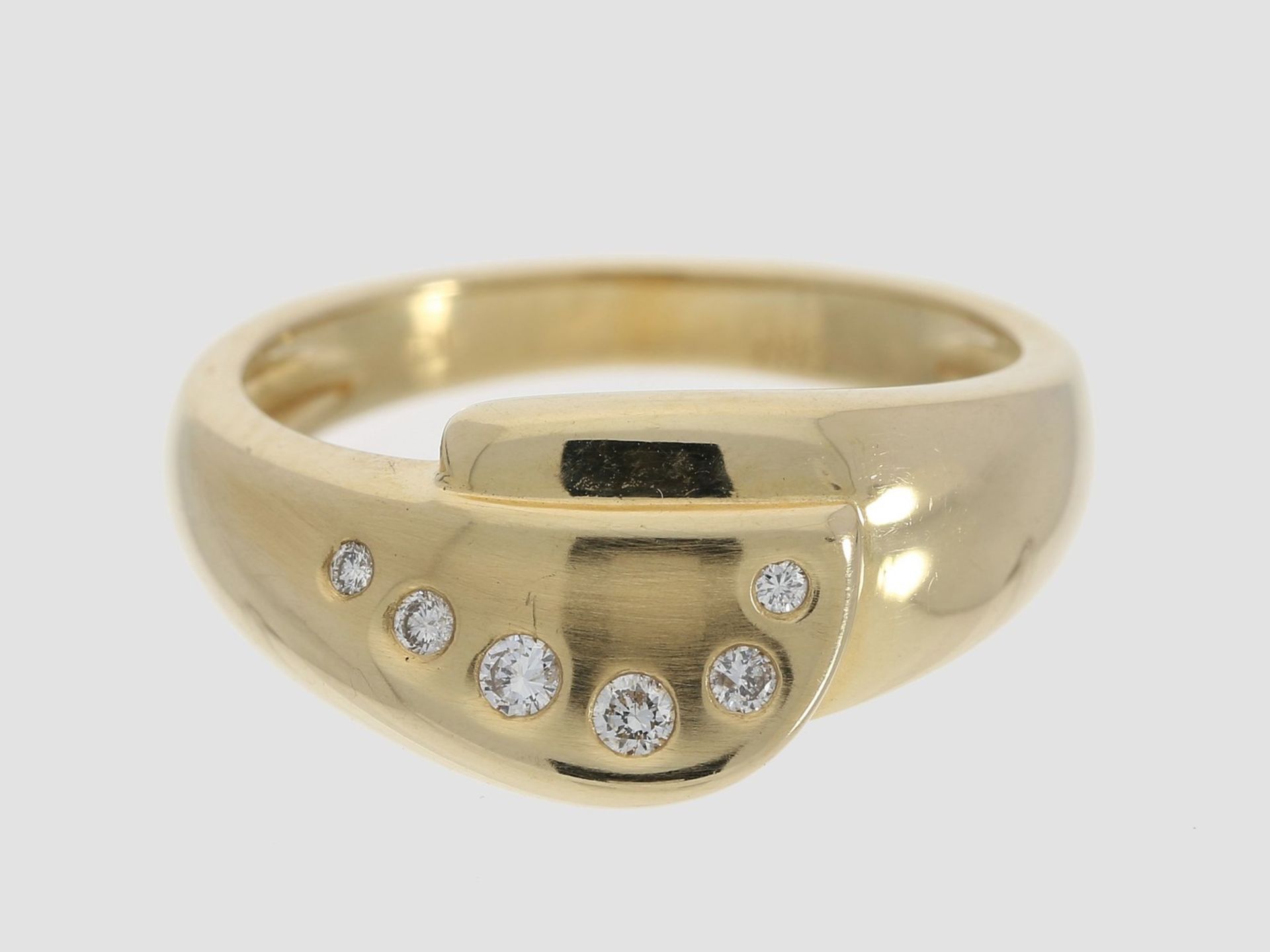 Ring: goldener Brillant-Goldschmiedering, 14K Gelbgold Ca. Ø17,5mm, RG55, ca. 4,9g, 14K Gelbgold, - Bild 2 aus 2