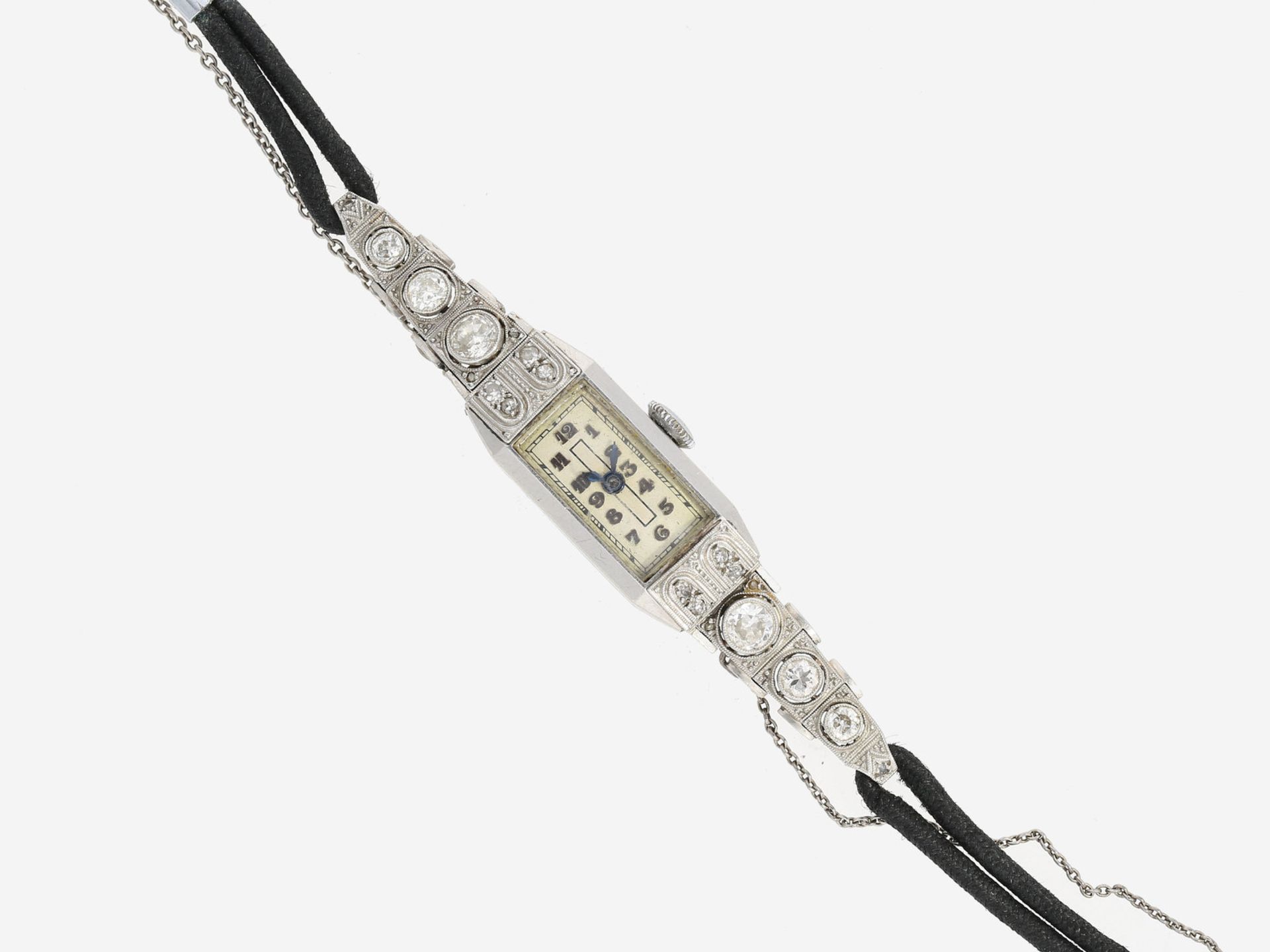 Armbanduhr: attraktive Art déco Damenuhr aus Platin mit Diamantbesatz, ca. 1,1ct, ca. 1920 Ca. 24 x