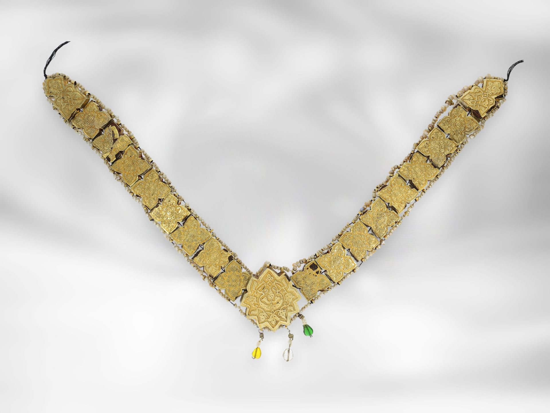 Collier: ungewöhnliches asiatisches antikes Goldcollier mit Farbsteinen und Perlen, Buchera, - Bild 3 aus 3