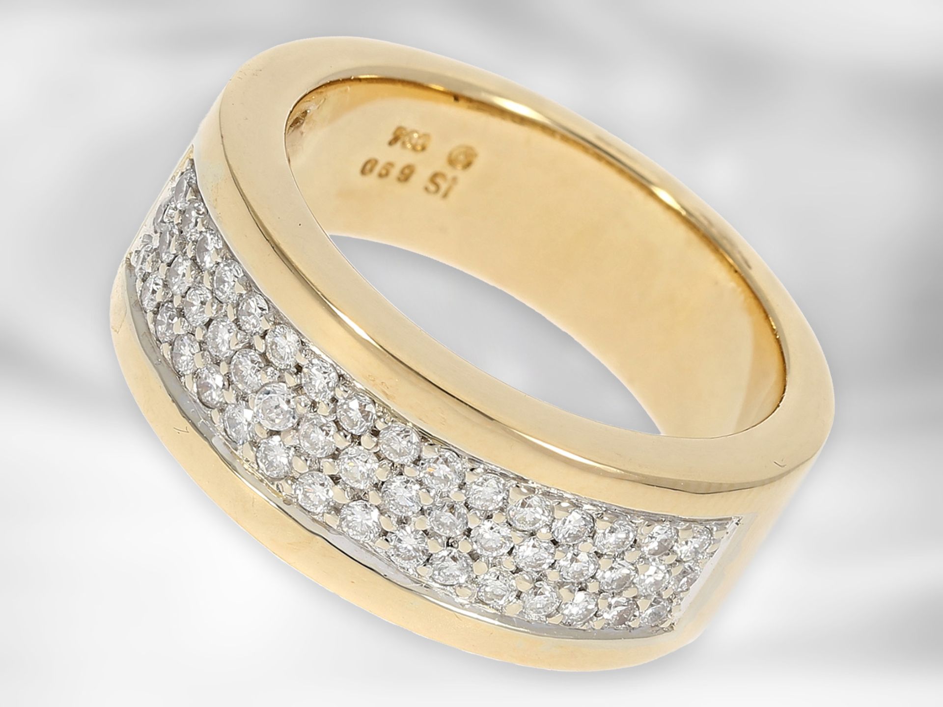 Ring: attraktiver moderner Gelbgoldring mit Brillanten, ca. 0,59ct, 18K Gold Ca. Ø17,5mm, RG55, - Bild 3 aus 3