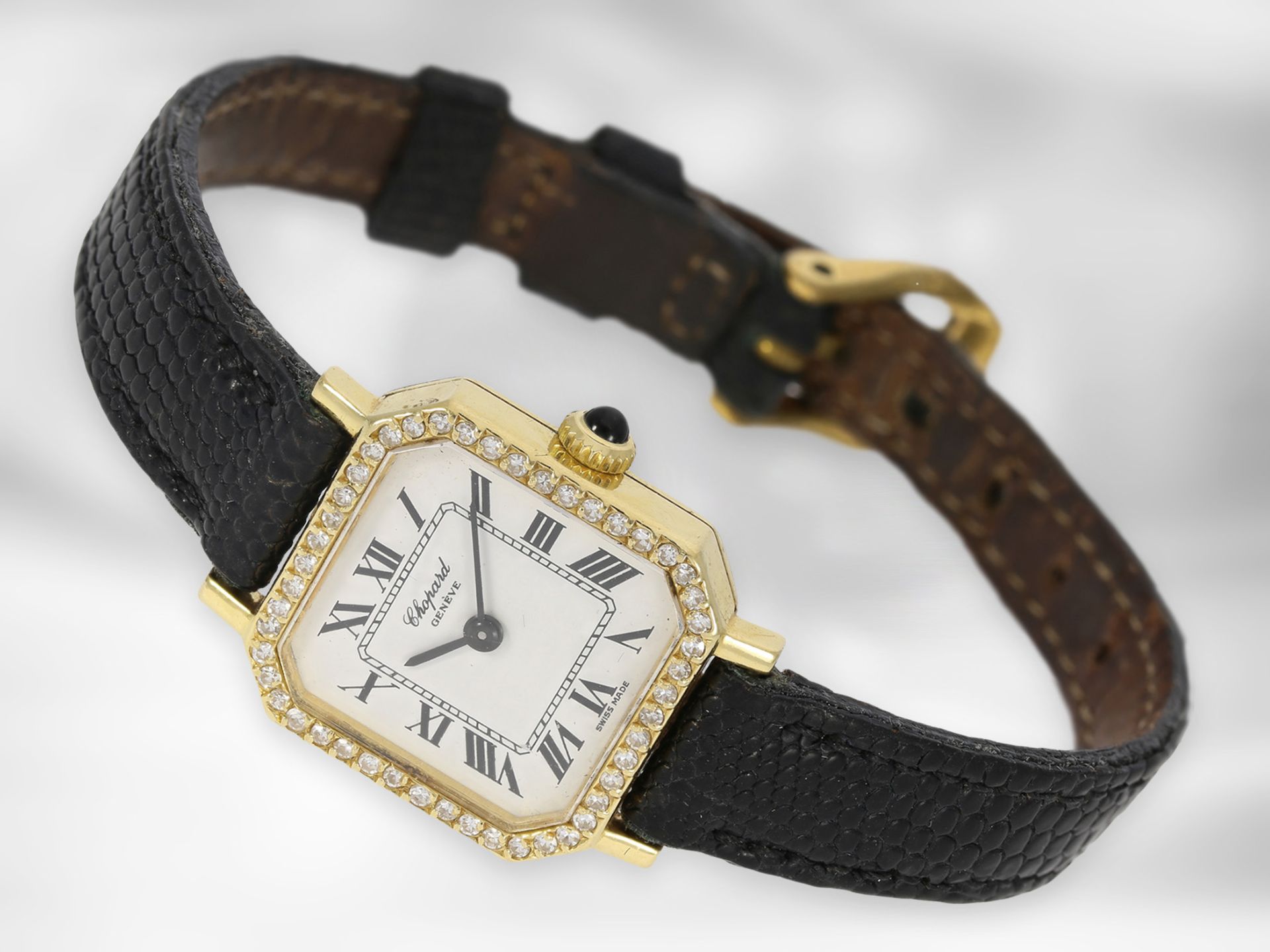 Armbanduhr: Chopard, vintage Schmuckuhr mit Diamantbesatz, 18K Gold Ca. 20 x 20mm, 18K Gelbgold,