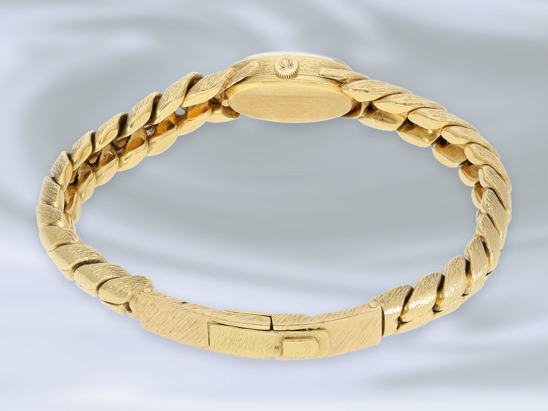 Armbanduhr: äußerst massive vintage Damenuhr der Marke Omega, vermutlich 70er-Jahre Ca. 21cm lang, - Image 2 of 3