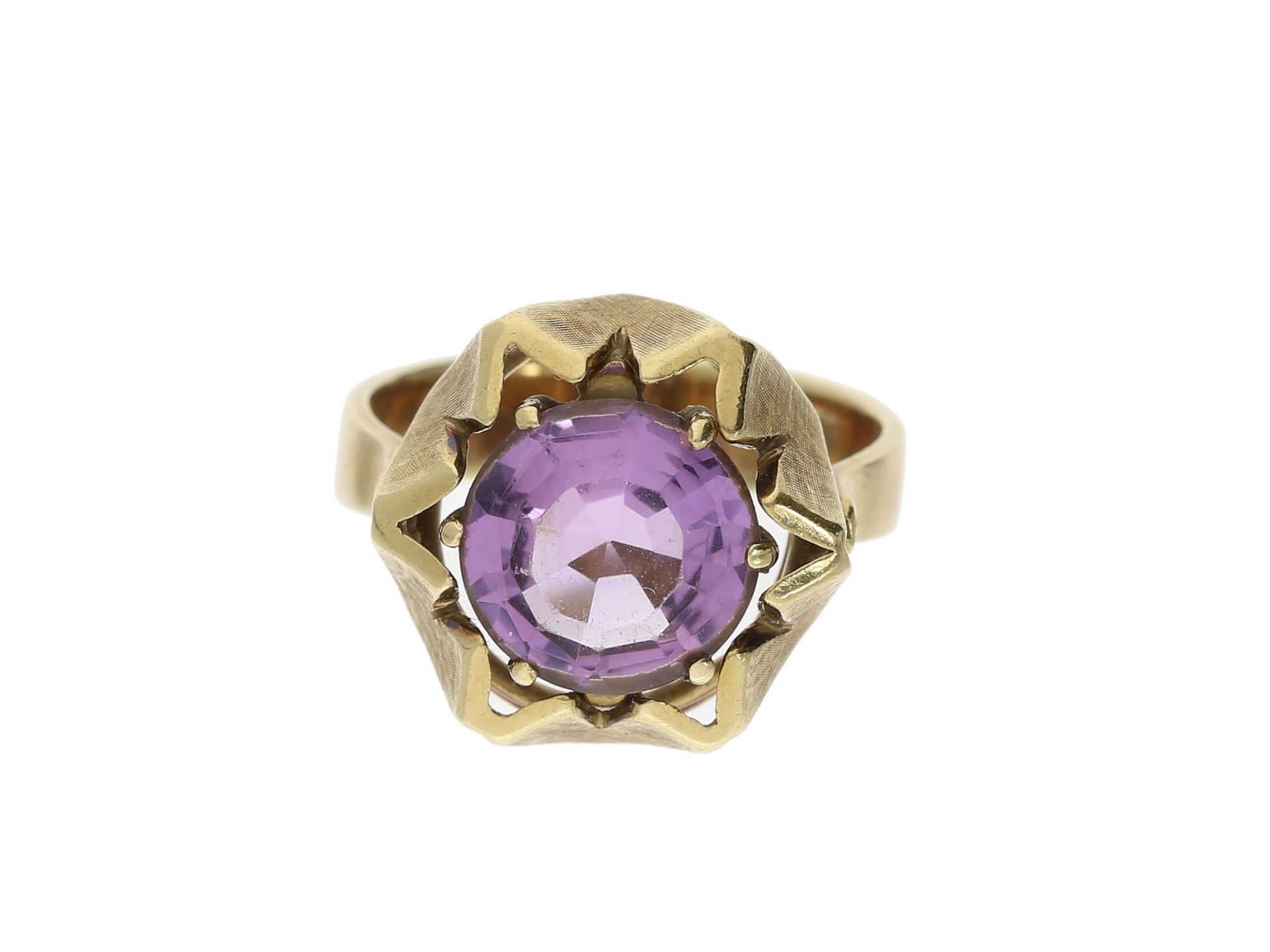 Ring: interessant gefertigter vintage Goldschmiedering mit Amethyst