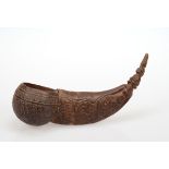 SchöpfkelleWohl Thailand, um 1900. Holz. Kokosnuss. L. 37 cm.- - -22.00 % buyer's premium on the