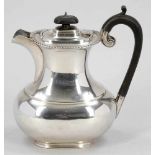 Kaffeekanne / Coffee PotGeorge Hape/Sheffield/England, um 1928/29. 925er Silber. Punzen: Herst.-