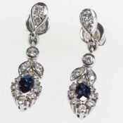 Paar blütenförmige Ohrhänger mit Saphiren und Diamanten - Navetteform<br