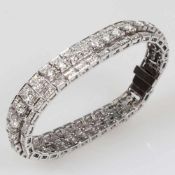 Prachtvolles Brillantenarmband in Platin