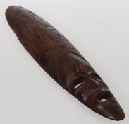 Senufo PorträtmaskeElfenbeinküste. Holz, geschnitzt. H. 39 cm. Kl. Fehlstellen.