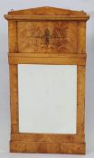 Biedermeier WandspiegelUm 1820/30. Birke. 126 x 68,5 cm. Verziert mit ebonisierten Rauten- und