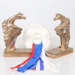 Paar Pokale als Pferd Europameisterschaft 3. Platz