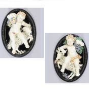 2 ovale Bildplatten: Putto mit Girlande und Schafbock als Allegorie Frühling sowie Putto